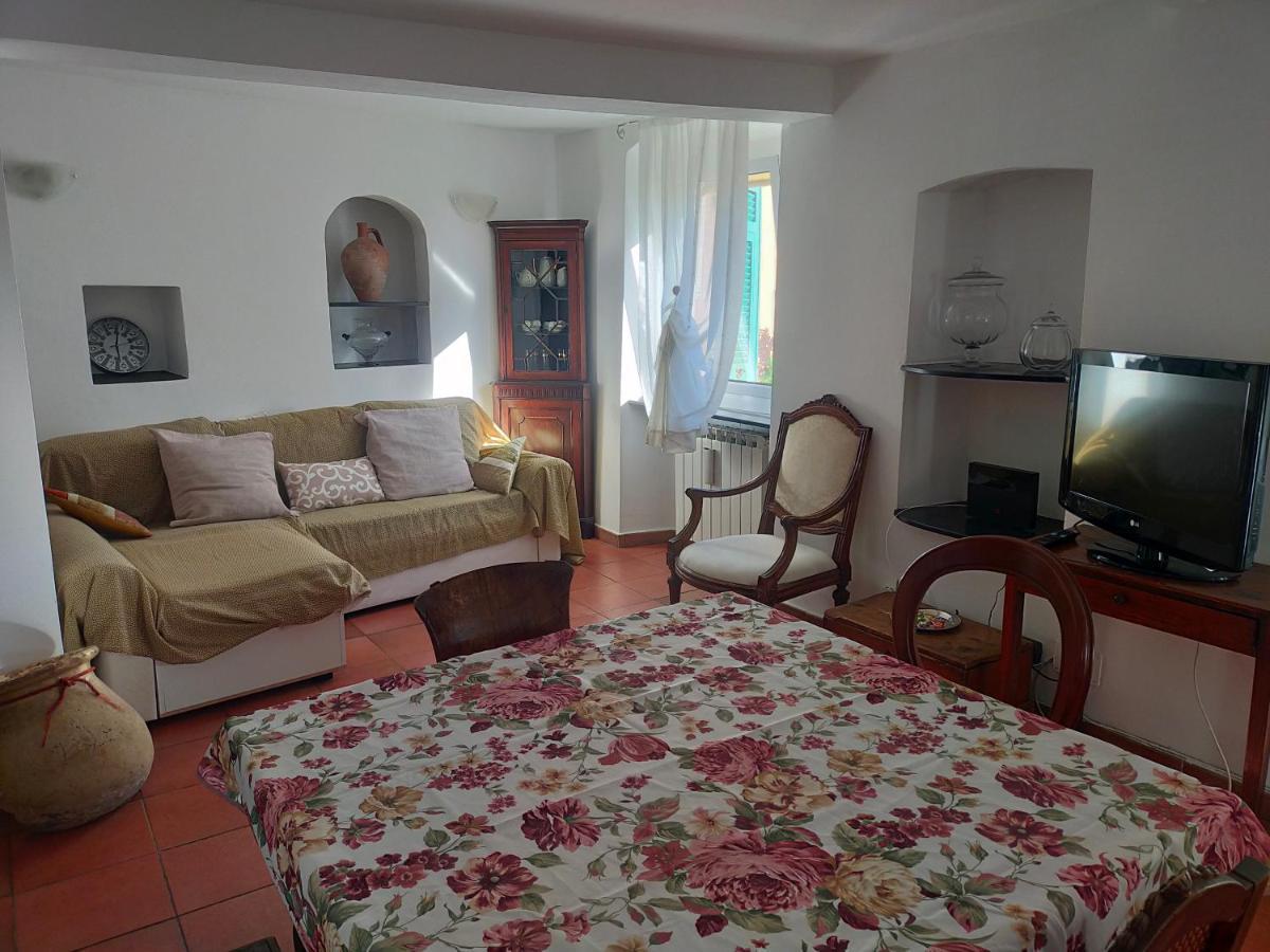 Incantevole Con Giardino Apartment Genua